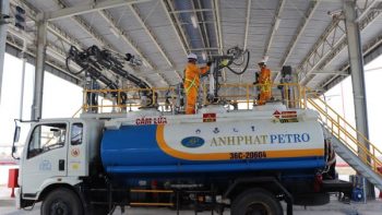 NHÂN VIÊN KHO XĂNG DẦU (XUẤT BỘ)