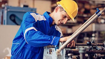 KỸ THUẬT VIÊN CƠ KHÍ – TỔNG KHO XĂNG DẦU